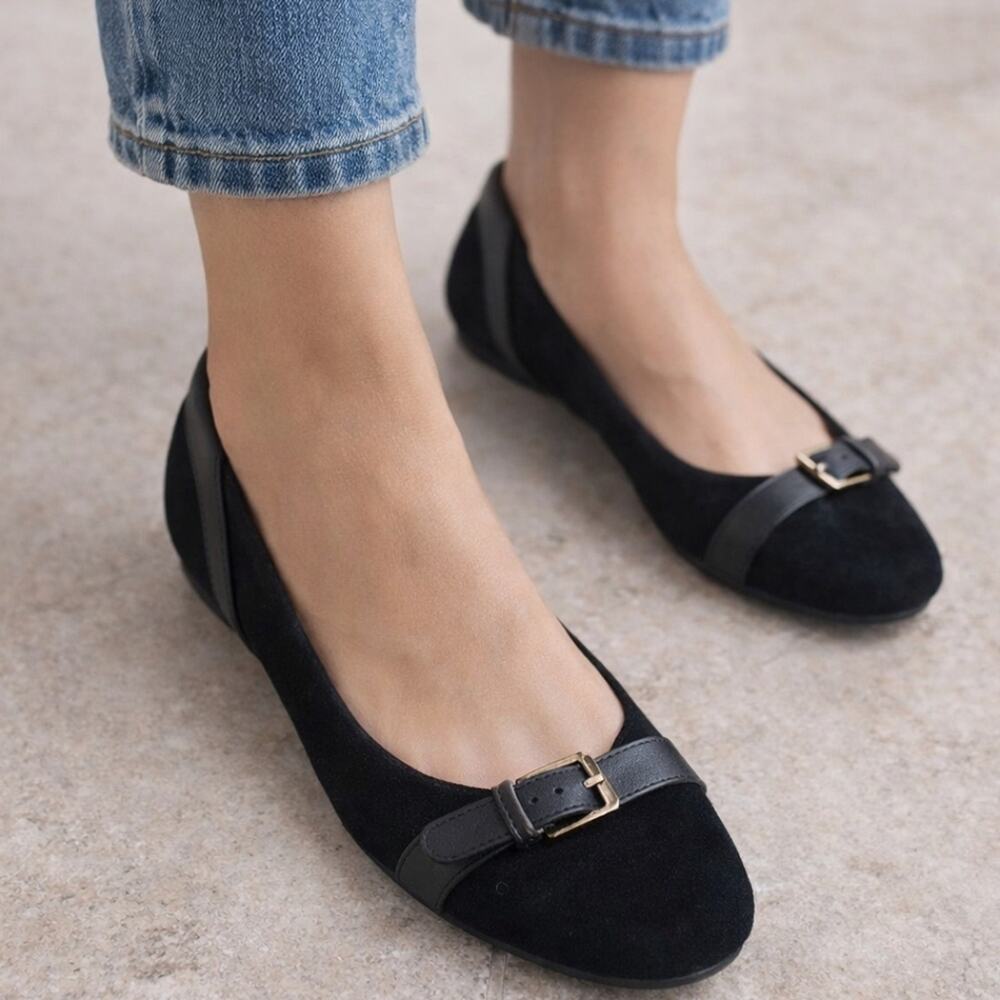 Chaps Black Velvet Baller Flats With Buckle Accent sz 8.5